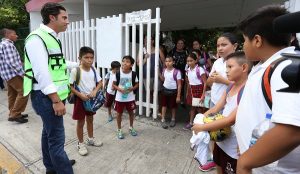 Refuerzan seguridad por regreso a clases con operativo “Escuela Segura” en Benito Juárez