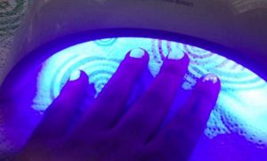 Uñas de gel pueden causar cáncer de piel