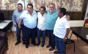 Alcalde electo en Jonuta, Tito Filigrana de acuerdo con la reducción de salarios