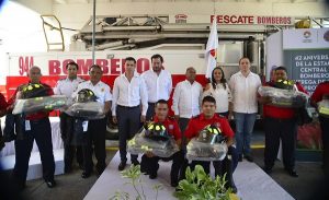 Gobierno de Benito Juárez apoya labor de Cuerpo de Bomberos