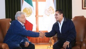 López Obrador se reúne con gobernador de Michoacán, Silvano Aureoles