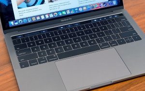 Apple bloqueará tu Mac si la reparas en sitios no oficiales