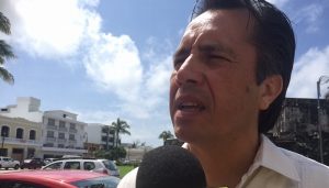Gobernador en funciones debe atender emergencia por lluvias: Cuitláhuac García