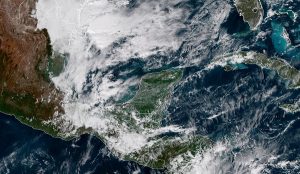 Se mantendrán temperaturas calurosas y bajo potencial de lluvias en la península de Yucatán