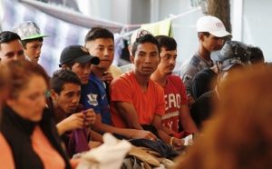 Mayoría de migrantes rechaza oferta de refugio: SEGOB