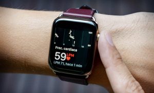 Electrocardiograma de Apple Watch, pronto estará disponible