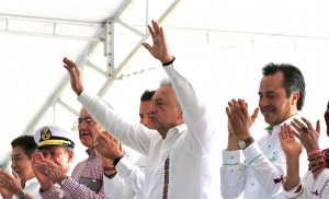 AMLO anuncia zona libre para el Itsmo de Tehuantepec, bajará IVA e ISR