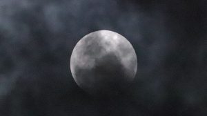 Así iluminó el cielo el eclipse lunar en Veracruz