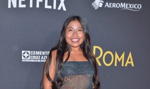 Celebra Yalitza Aparicio el triunfo de «Roma» en los Globos de Oro