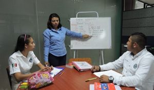 Estudiantes de la UTTAB cuentan con asesorías personalizadas que acrecientan su potencialidad