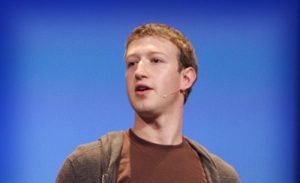 Facebook no vende datos de usuarios, asegura Mark Zuckerberg