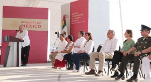 Anuncia AMLO desarrollo de cuenca lechera en Los Ríos