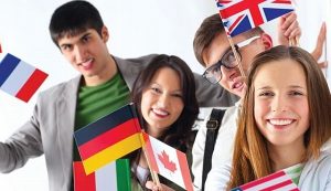 Abre Conacyt convocatoria de becas para estudiar en el extranjero