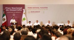 Participación ciudadana, fundamental para un Gobierno eficiente y transparente en Yucatán: Vila Dosal