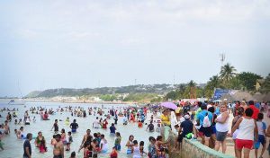 Más de 60 mil personas han visitado playa bonita en Campeche