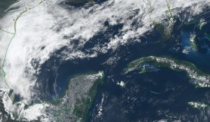 Se mantiene el pronóstico de condiciones calurosas en la península de Yucatán