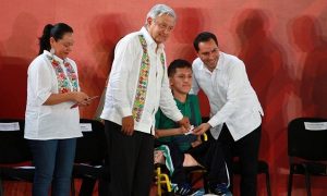 Mauricio Vila, un extraordinario gobernador de Yucatán: AMLO