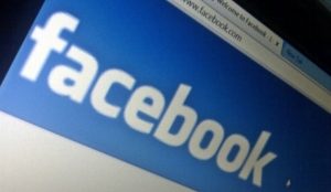 Facebook endurece reglas para evitar transmisiones de violencia y odio