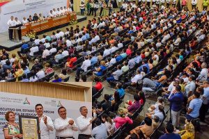 Premia Alejandro Moreno Cárdenas a maestros con 40, 30 y 25 años de servicios interrumpidos en Campeche