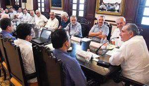 Se reúne el gobernador Adán Augusto con Mesa de Seguridad y Justicia