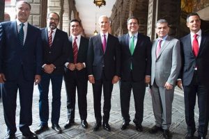 Gobernadores priistas respaldan a AMLO ante imposición de aranceles
