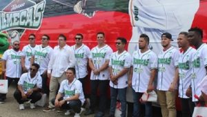 Presentan autobús oficial de Los Olmecas de Tabasco