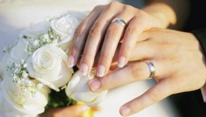 Crean anillos de boda con GPS
