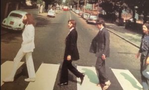Con edición especial de albúm “Abbey Road” de The Beatles, festejan 50 aniversario