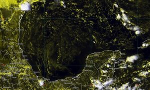 Se pronostican condiciones calurosas, sin descartar temperaturas chubascos vespertinos en la península de Yucatán