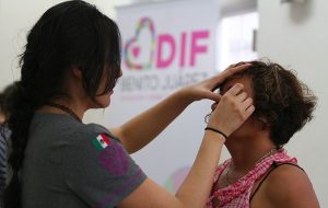 Inicia DIF Cancún el Programa de Prótesis Oculares