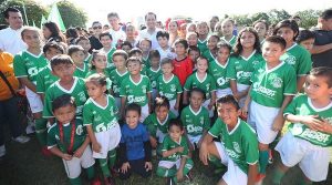 El Gobernador Mauricio Vila Dosal inaugura la Liga de Fútbol «Álvaro García Aguilar»