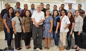 Imparten taller sobre ética y bioética a profesores de la UJAT