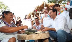 Yucatán celebra el Hanal Pixán con Gran Muestra de Altares