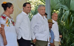 Es un extraordinario gobernador Mauricio Vila, lo reconozco: AMLO