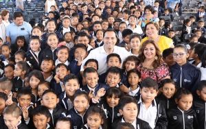 Firme compromiso del Gobernador Mauricio Vila Dosal con la educación de las nuevas generaciones de yucatecos