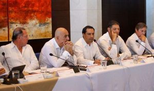 El Gobernador Mauricio Vila Dosal expone potencial de Yucatán ante el Consejo Regional Peninsular del Grupo Financiero Banorte