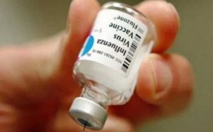 Garantizan abasto de vacunas contra la influenza