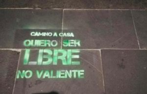 Así amanecen callejones de Veracruz este 8M Día de la Mujer