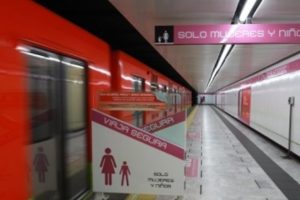Sin servicio 4 estaciones del Metro tras choque de trenes en Tacubaya