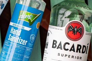 Bacardí suspende producción de ron temporalmente; depurará alcohol para gel antibacterial ante coronavirus