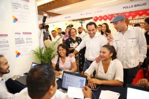 Ofrecen amplia variedad de empleos a mujeres yucatecas