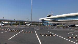 Baja afluencia en aeropuerto de Veracruz impacta en actividad comercial, restaurantera y en taxis