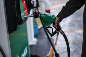 Bajan precios de la gasolina en 11 estados; se vende hasta en 11.29 pesos el litro