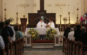 Suspenden misas públicas, viacrucis y otras celebraciones católicas en Quintana Roo