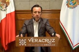 Gobernador de Veracruz exhorta a no acudir a playas para evitar contagios de COVID-19
