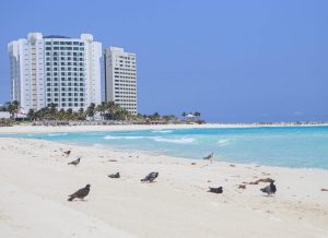 Cerradas 40 mil habitaciones de hotel en Cancún por COVID19