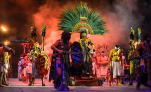 Sector turístico promueve destinos de Quintana Roo con transmisión de espectáculos nocturnos y fiestas en lugares icónicos