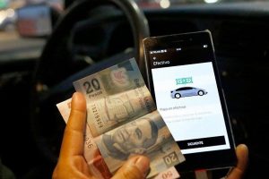 Uber no aumentará precios a usuarios; el IVA será cobrado a sus socios