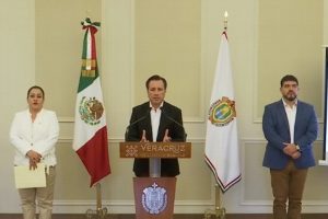 Veracruz aún no tendrá reinicio de actividades; las clases siguen por internet: Gobernador