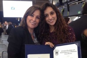 Critican en redes a Rocío Nahle tras recordar graduación de su hija en Desarrollo Sustentable
